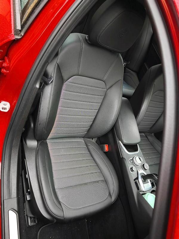 Gebraucht Alfa Romeo Giulia 520 PS (382 kW) 2023 Limousine