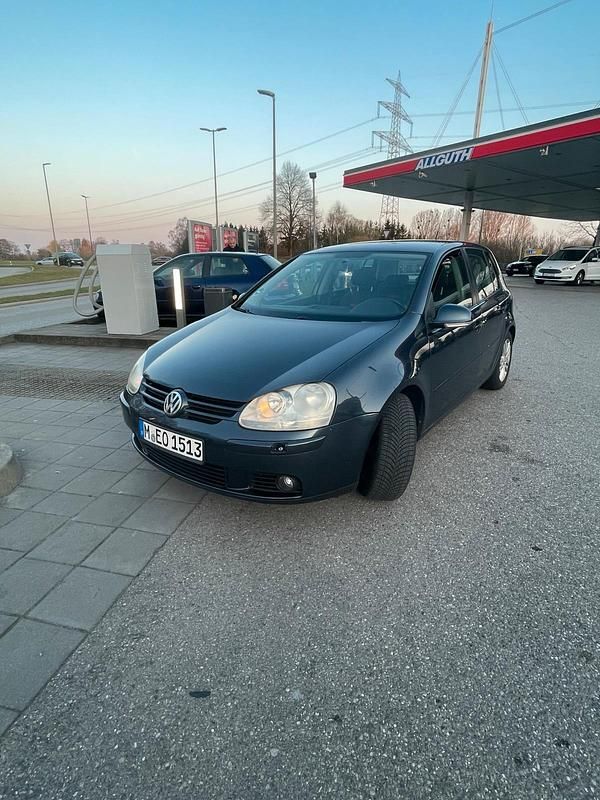 Gebraucht VW Golf V 75 PS (55 kW) 2006 Blau Kleinwagen