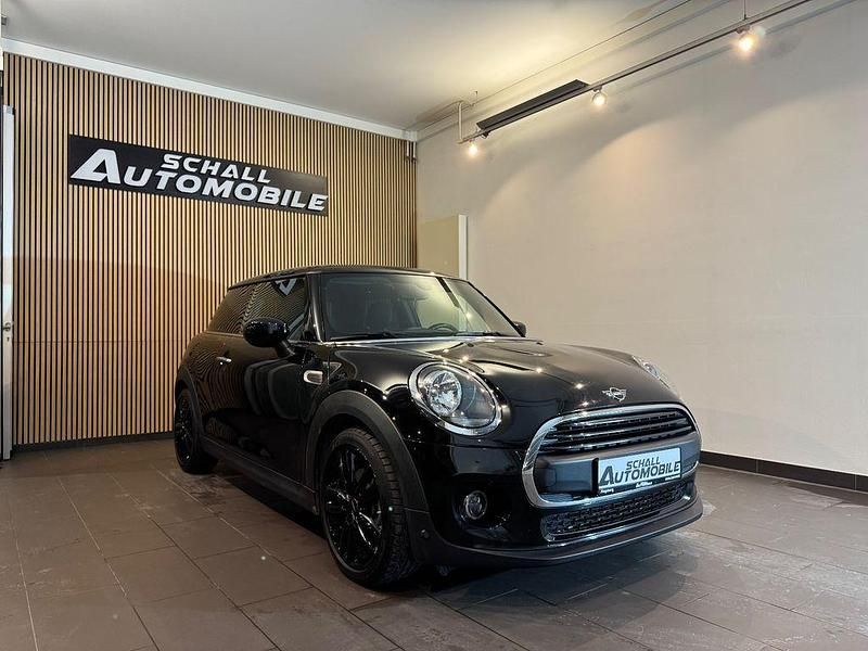 Gebraucht Mini ONE Sport 102 PS (75 kW) 2020 Schwarz Kleinwagen