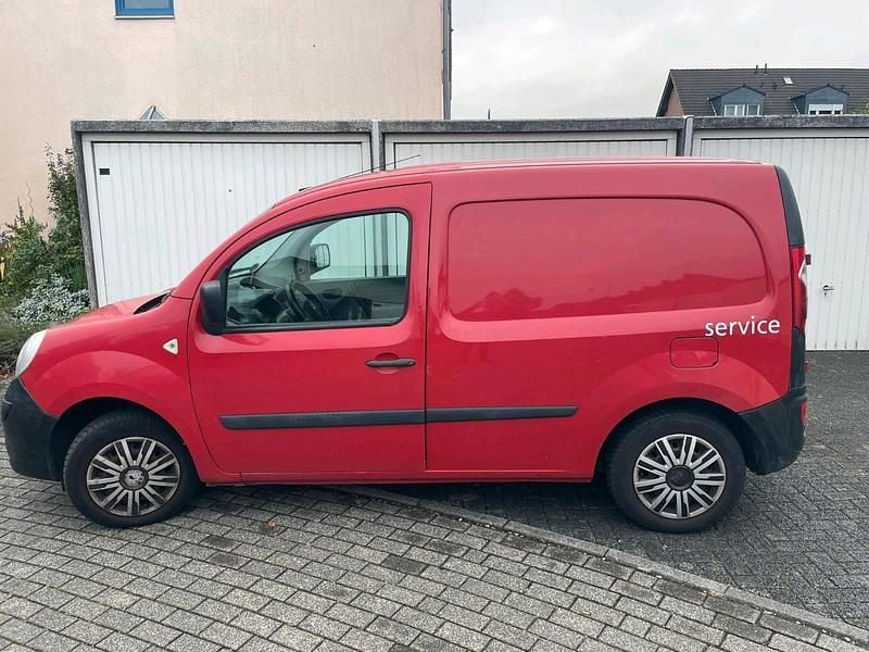 Usado Renault Kangoo 86 HP (63 kW) 2010 Vermelho Van