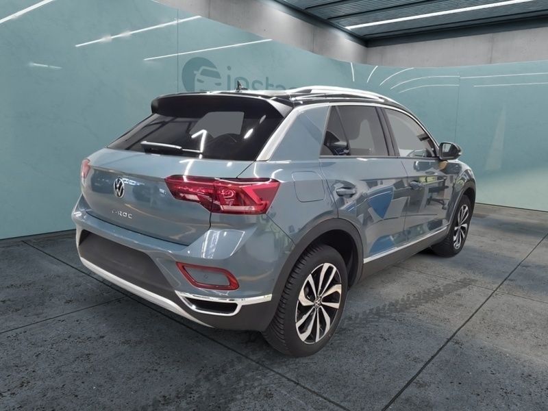 Gebraucht VW T-Roc Style 150 PS (110 kW) 2023 Blau SUV