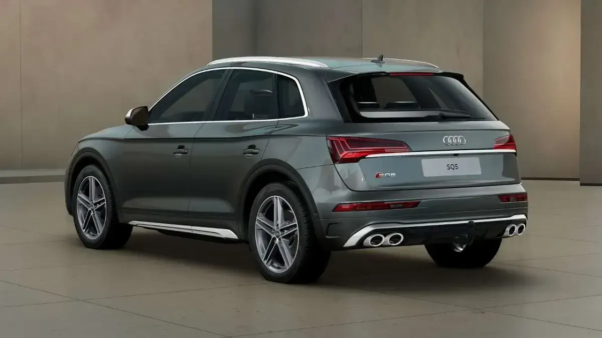 Gebraucht Audi SQ5 Ambiente 341 PS (250 kW) 2025 Chronosgrau metallic SUV