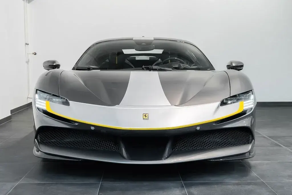 Second-hand Ferrari SF90 999 CP (734 kW) 2021 Gri Coupe