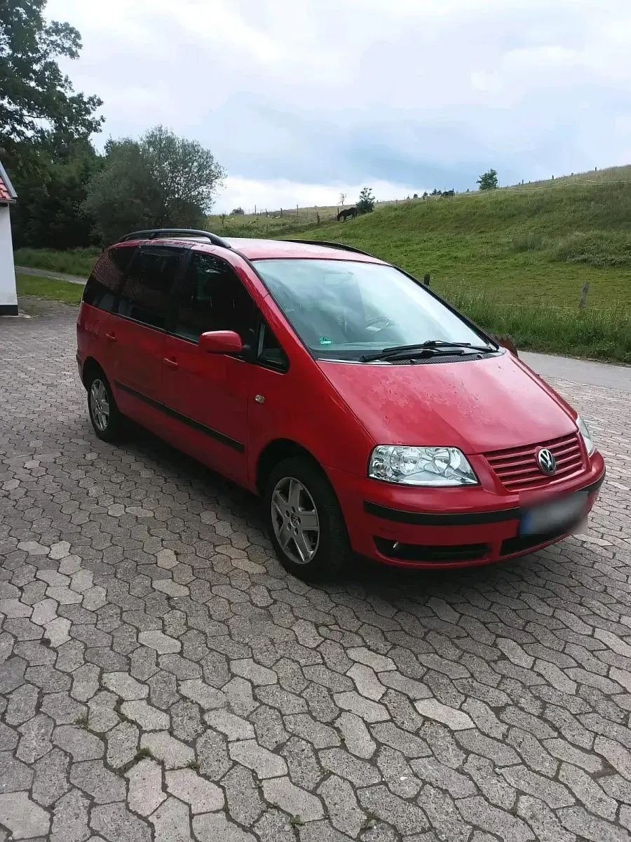 Gebraucht VW Sharan 150 PS (110 kW) 2000 Rot Van / Kleinbus