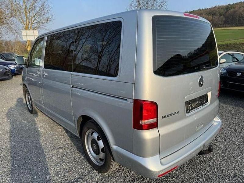Gebraucht VW Transporter 140 PS (102 kW) 2012 Silber Van