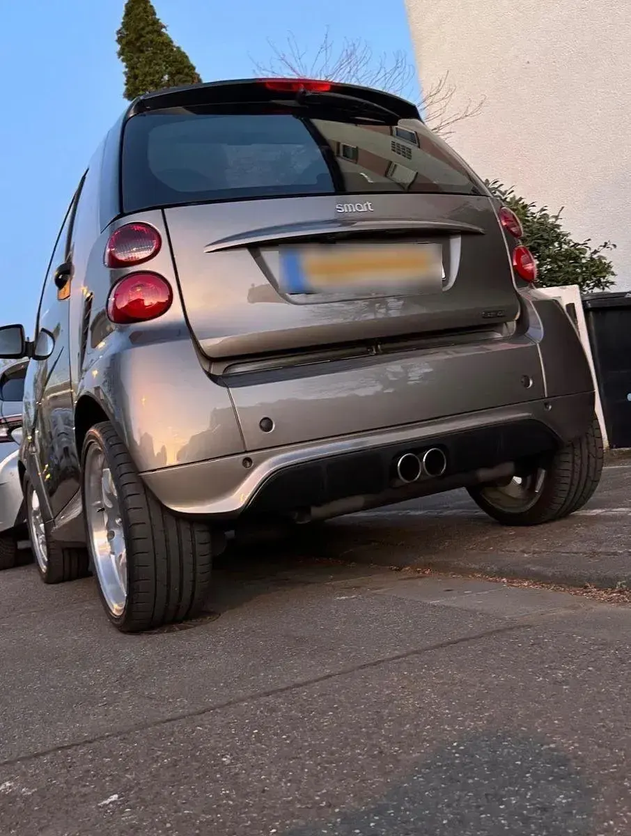 Gebraucht Smart ForTwo Coupé Brabus 84 PS (61 kW) 2011 Gold Coupé