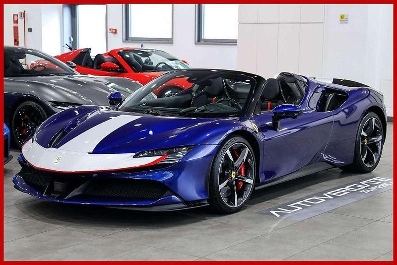 Gebraucht Ferrari SF90 779 PS (572 kW) 2021 Blau Cabrio