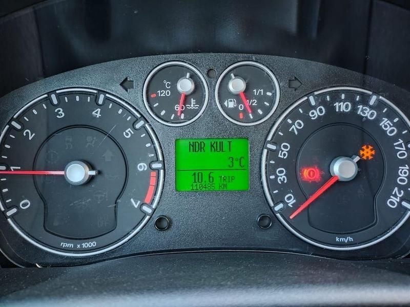 Gebraucht Ford Fusion 80 PS (58 kW) 2008 Silber Kleinwagen