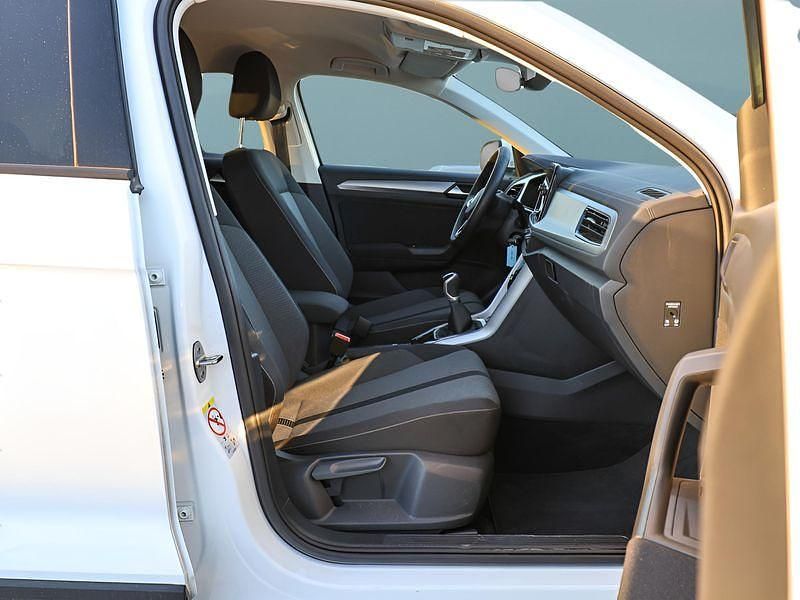 Gebraucht VW T-Roc 116 PS (85 kW) 2024 Weiß SUV