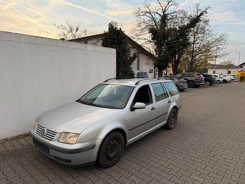 Gebraucht VW Bora Edition 116 PS (85 kW) 2001 Silber Kombi