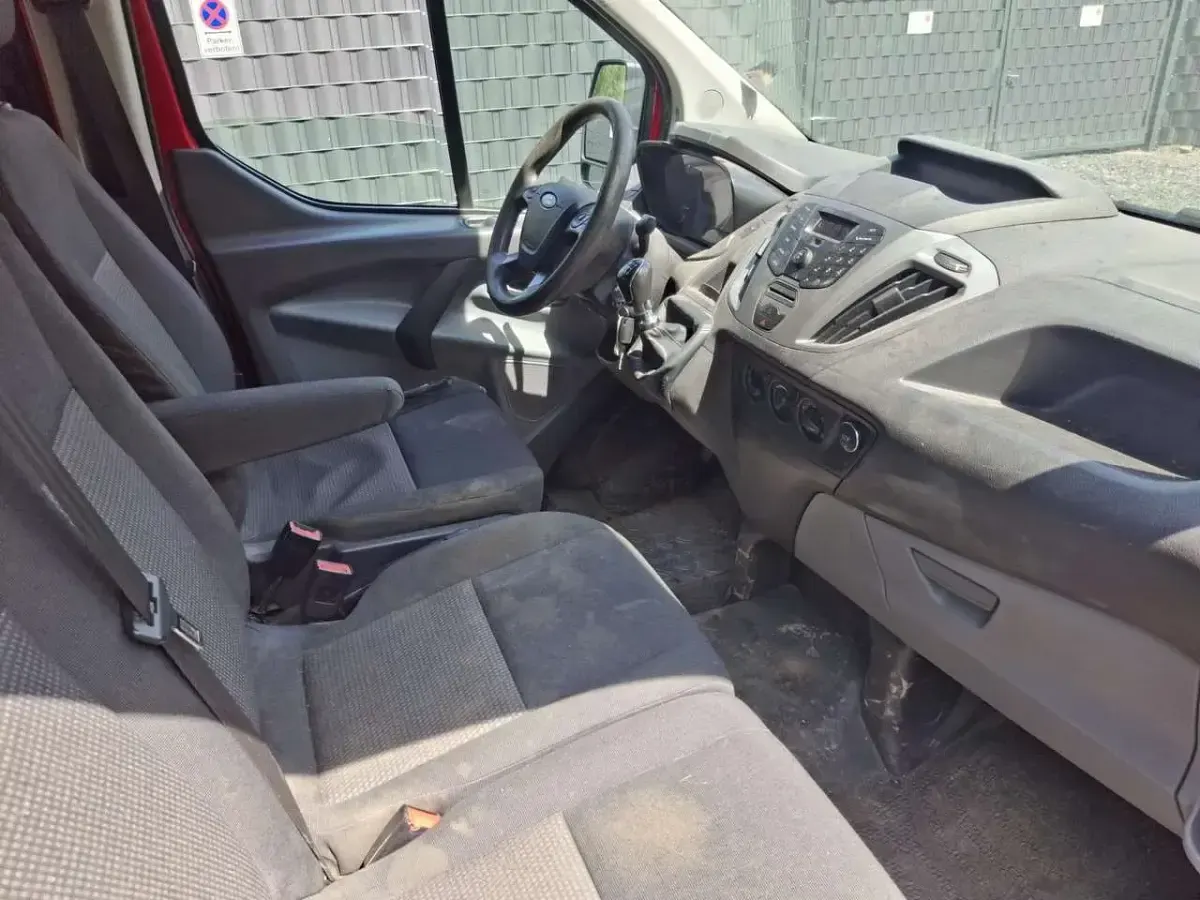 Gebraucht Ford Transit Custom Basis 125 PS (91 kW) 2015 Rot Kombi