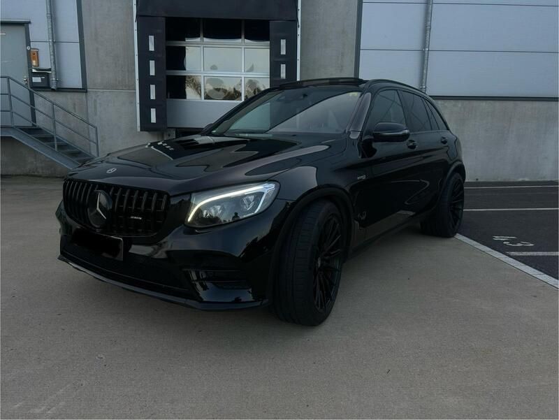 Schwarz Gebraucht 2016 Mercedes GLC43 AMG AMG SUV | 31.000 € (Teuer) - Bild 1/4