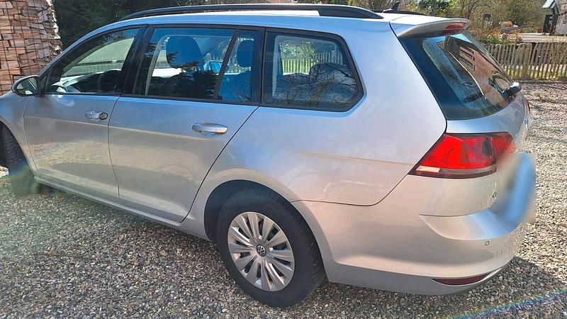 Gebraucht VW Golf VII 105 PS (77 kW) 2013 Silber Kombi