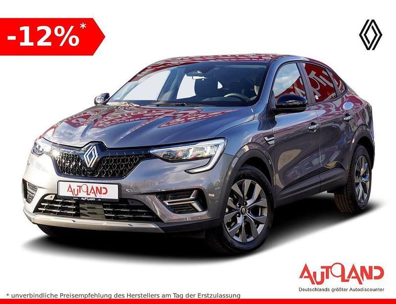 Grau Neu 2025 Renault Arkana SUV | 26.890 € (Superpreis) - Bild 1/4