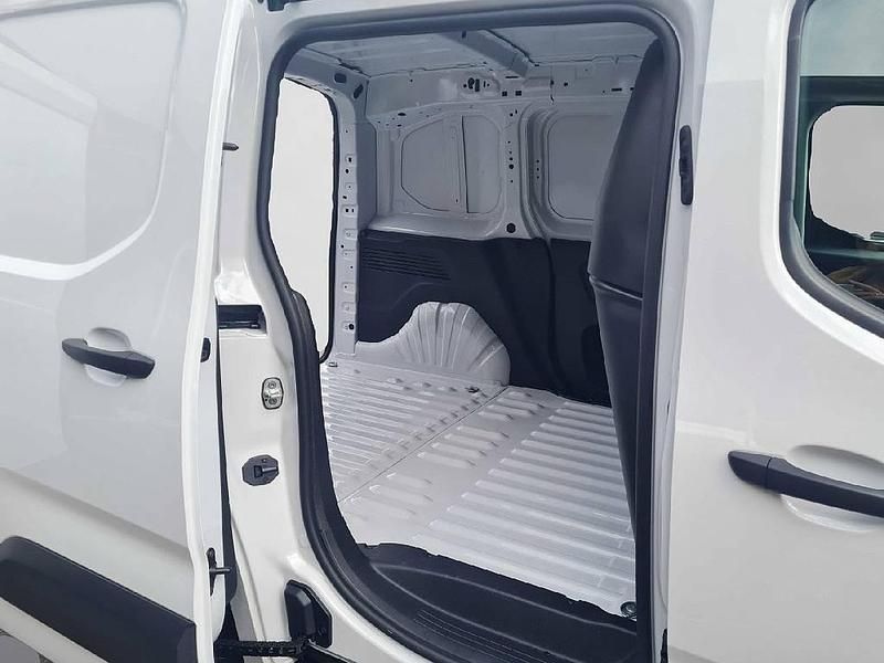 Gebraucht Fiat Doblò 101 PS (74 kW) 2023 Weiß Van / Kleinbus