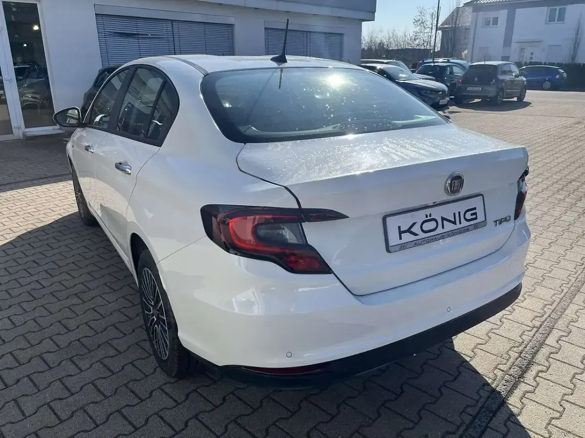 Gebraucht Fiat Tipo Urban 131 PS (96 kW) 2026 Gelato weiss Limousine