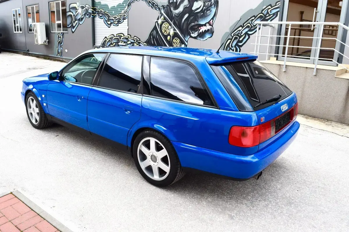 Gebraucht Audi S6 326 PS (239 kW) 1995 Blau Kombi