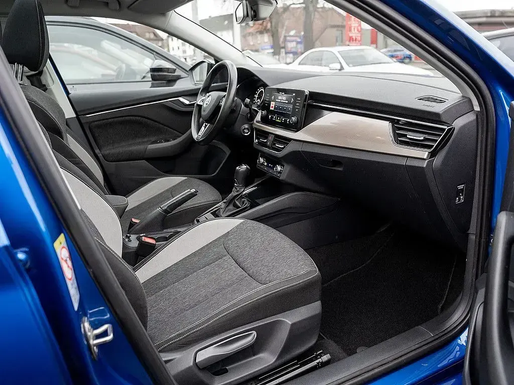 Occasion Skoda Scala Style 116 ch (85 kW) 2019 Bleue Citadine