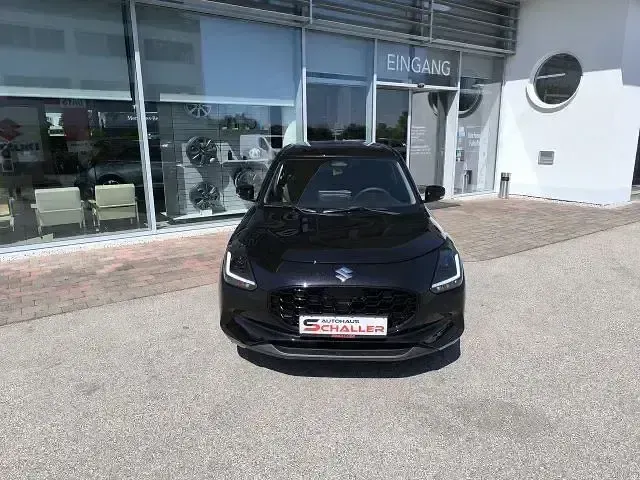 Gebraucht Suzuki Swift Comfort+ 83 PS (61 kW) 2025 Schwarz Kleinwagen