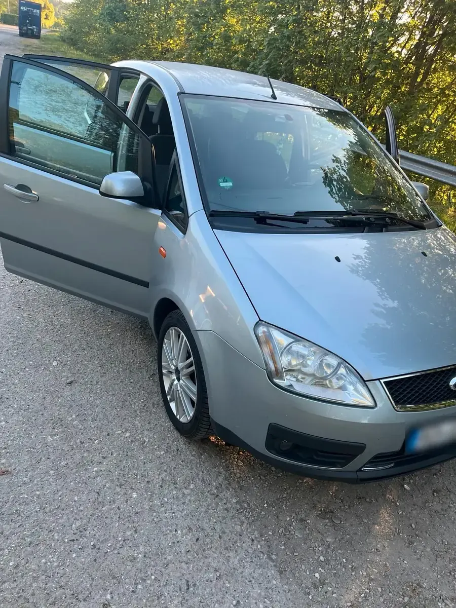 Gebraucht Ford Focus 125 PS (91 kW) 2004 Silber Kombi