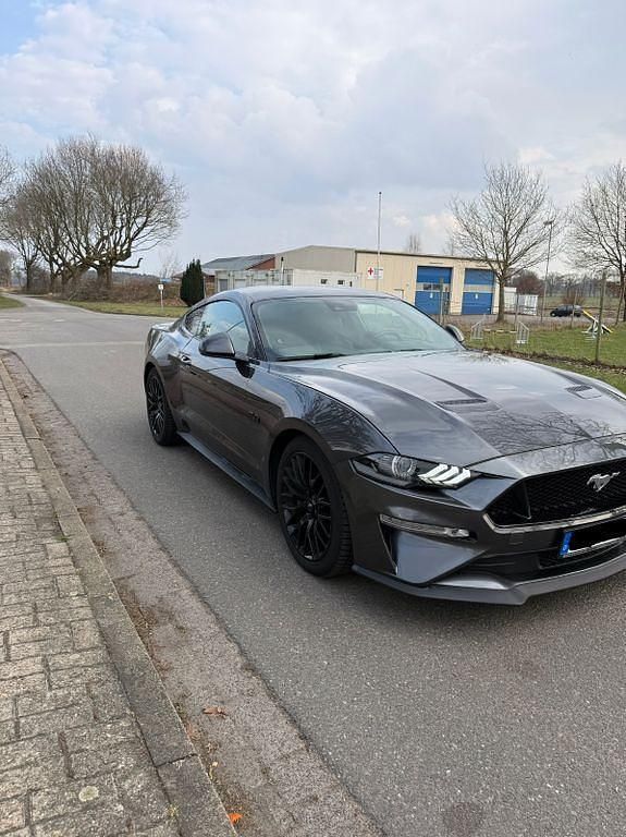 Gebraucht Ford Mustang 450 PS (330 kW) 2019 Grau Coupé