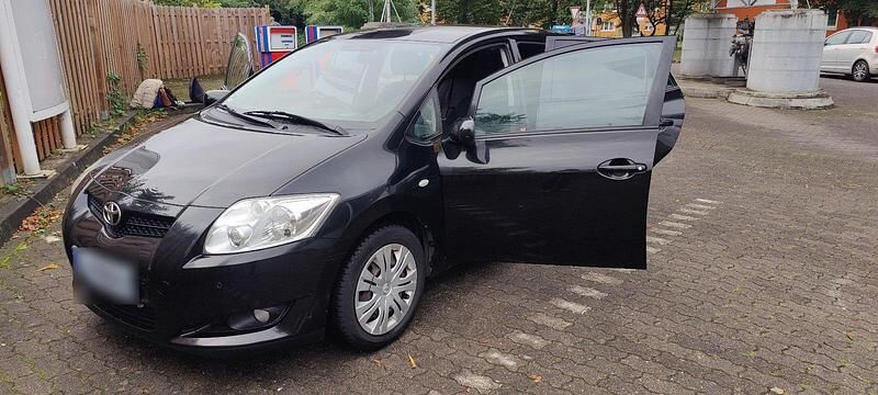 Gebraucht Toyota Auris 97 PS (71 kW) 2008 Schwarz Kleinwagen
