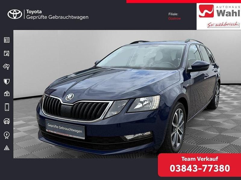 Blau Gebraucht 2017 Skoda Octavia Drive Kombi | 12.990 € (Fairer Preis) - Bild 1/4