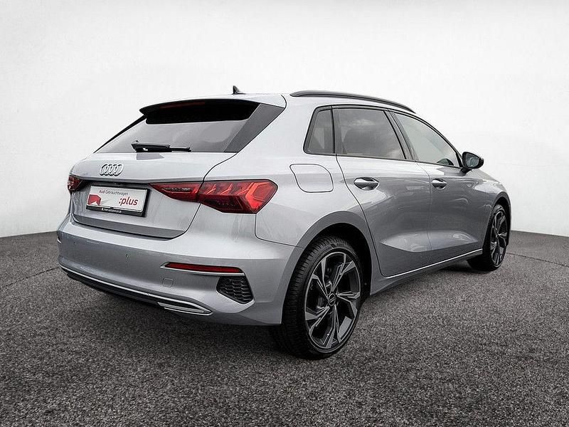 Gebraucht Audi A3 Advanced 110 PS (80 kW) 2022 Florettsilber Limousine