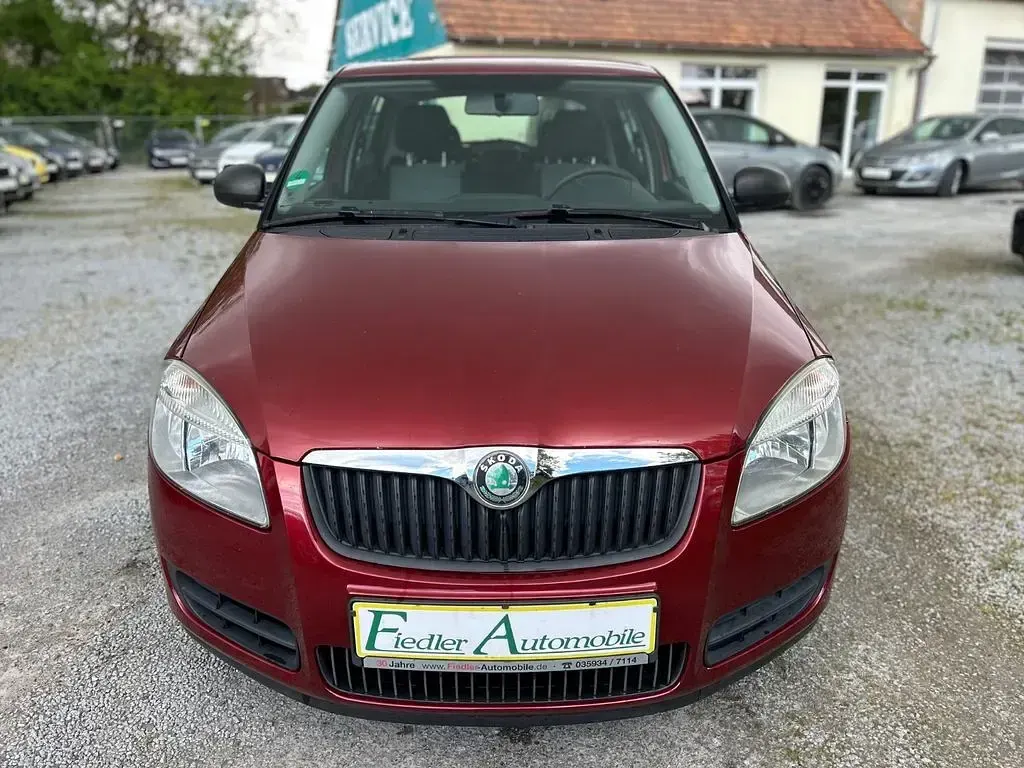Gebraucht Skoda Fabia Classic 69 PS (50 kW) 2009 Rot Limousine