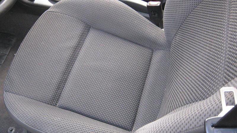 Gebraucht VW Polo 60 PS (44 kW) 2001 Silber Kleinwagen