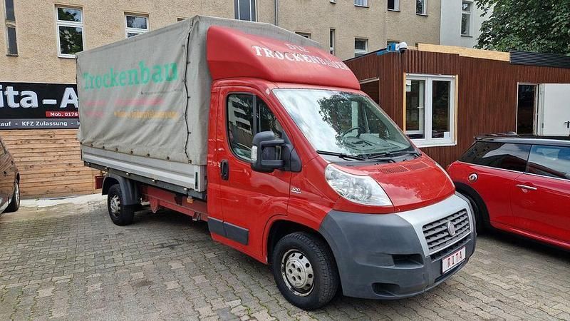 Gebraucht Fiat Ducato 120 PS (88 kW) 2011 Rot Van