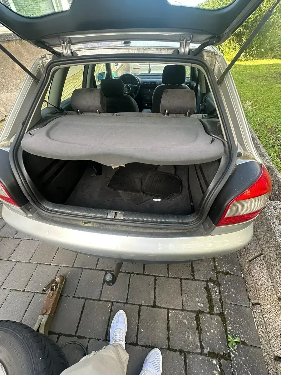 Gebraucht Audi A3 131 PS (96 kW) 2001 Silber Kleinwagen