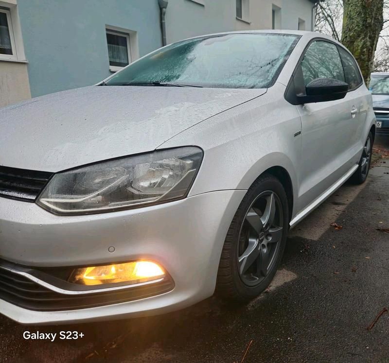 Gebraucht VW Polo 90 PS (66 kW) 2014 Silber