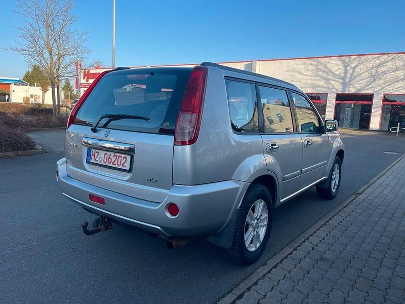 Gebraucht Nissan X-Trail Comfort 136 PS (100 kW) 2007 Silber SUV
