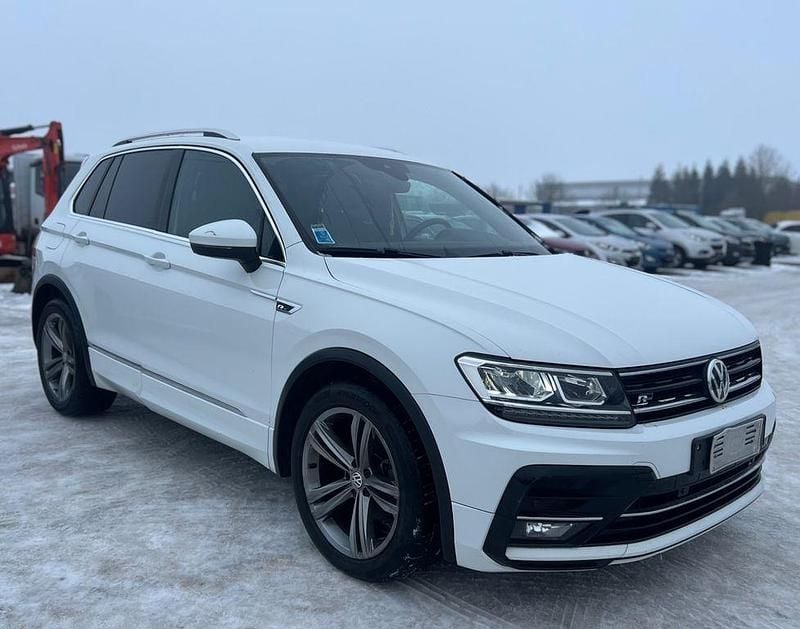 Weiß Gebraucht 2018 VW Tiguan R-line SUV | 17.300 € (Guter Preis) - Bild 1/4