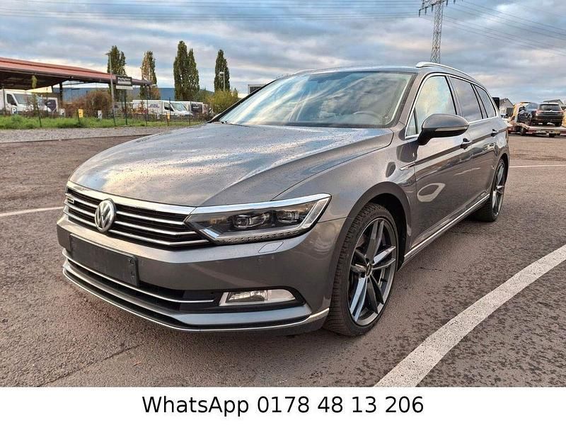 Grau Gebraucht 2017 VW Passat Highline Limousine | 13.700 € (Guter Preis) - Bild 1/4