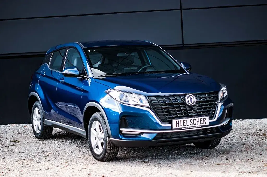 Occasion DFSK Fengon 106 ch (77 kW) 2024 Bleue SUV