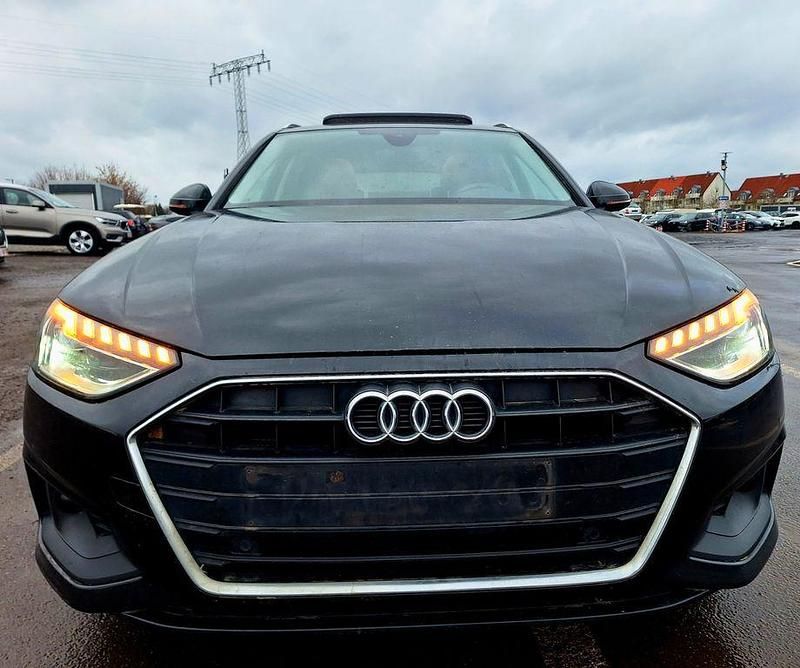 Gebraucht Audi A4 Ambiente 136 PS (100 kW) 2021 Schwarz Limousine