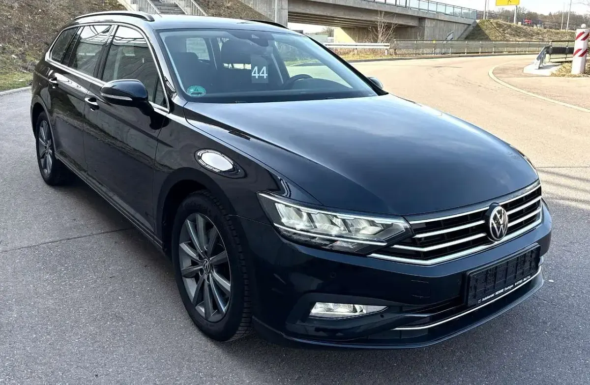 Usado VW Passat Business 190 CV (139 kW) 2021 Negro Familiar