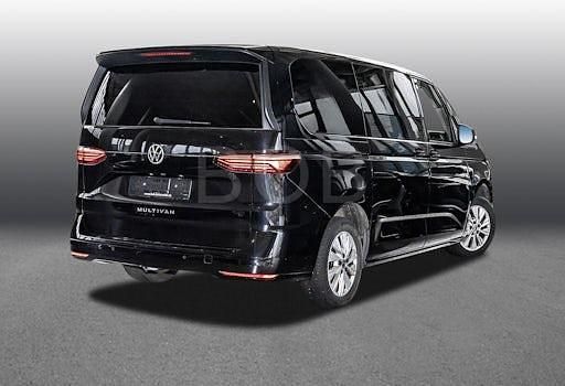 Gebraucht VW Multivan 150 PS (110 kW) 2023 Schwarz Van
