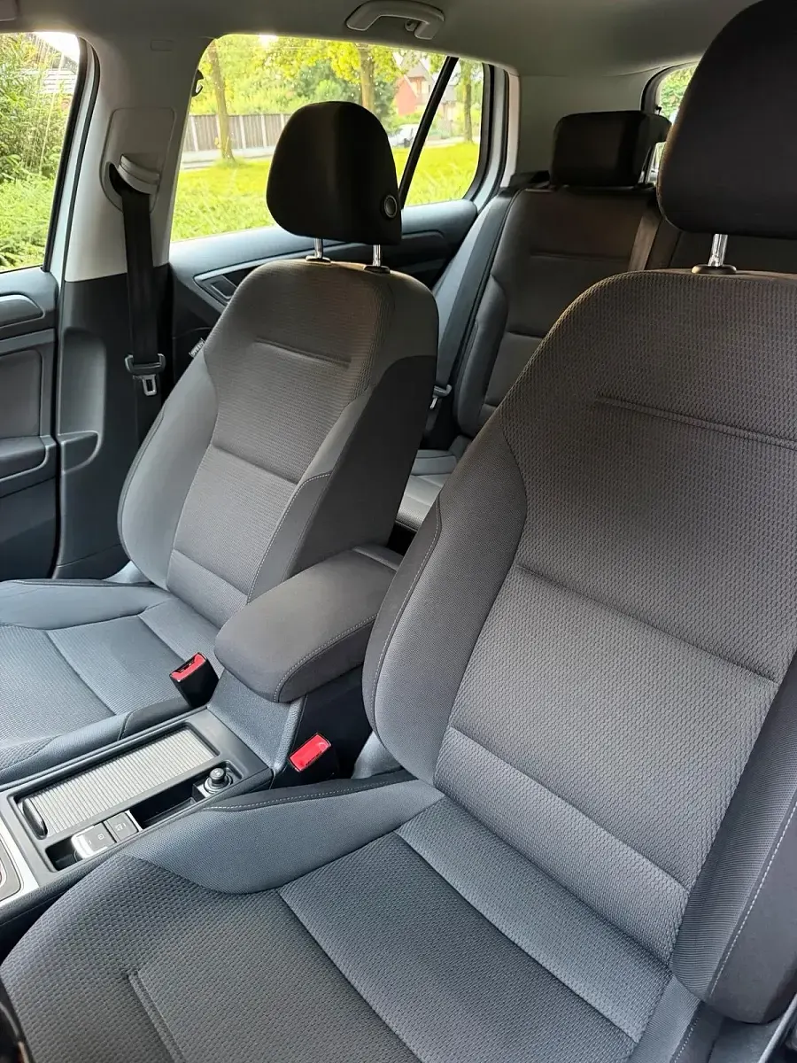 Gebraucht VW Golf VII 150 PS (110 kW) 2019 Weiß Kleinwagen