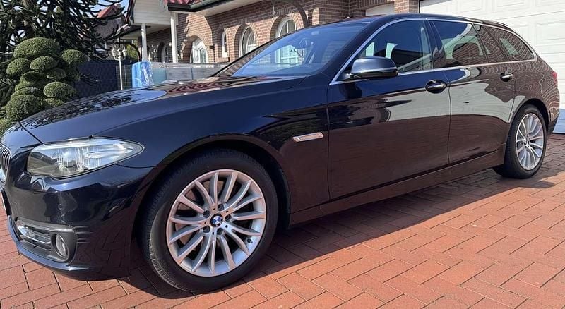 Gebraucht BMW 525 218 PS (160 kW) 2015 Schwarz Kombi