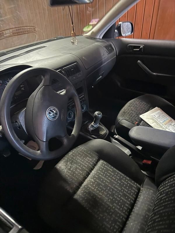 Gebraucht VW Golf IV 2002 Schwarz Kleinwagen