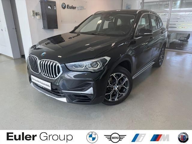 Schwarz Gebraucht 2021 BMW X1 Sport Line SUV | 28.888 € (Guter Preis) - Bild 1/4