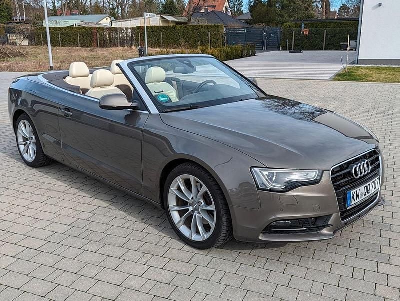 Grau Gebraucht 2014 Audi A5 Cabriolet S-Line Cabrio | 15.999 € (Guter Preis) - Bild 1/4
