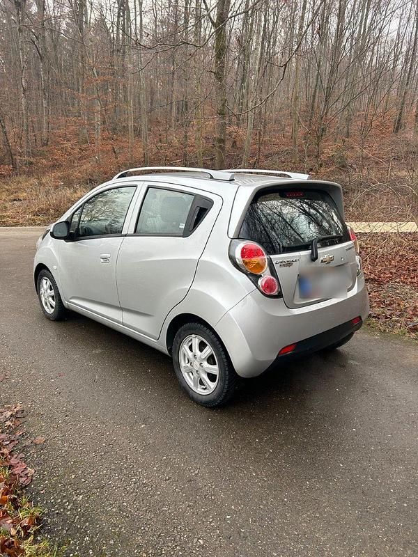 Gebraucht Chevrolet Spark LS 82 PS (60 kW) 2011 Silber Kleinwagen