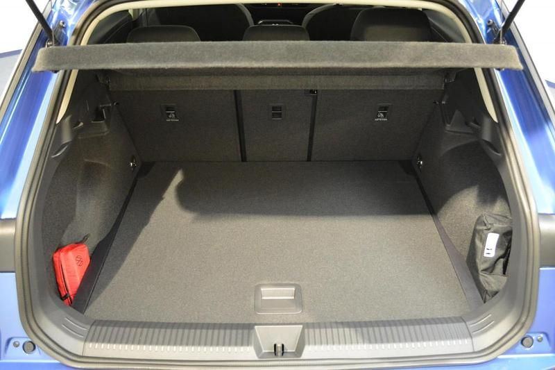 Gebraucht VW T-Roc Life 150 PS (110 kW) 2026 Blau SUV