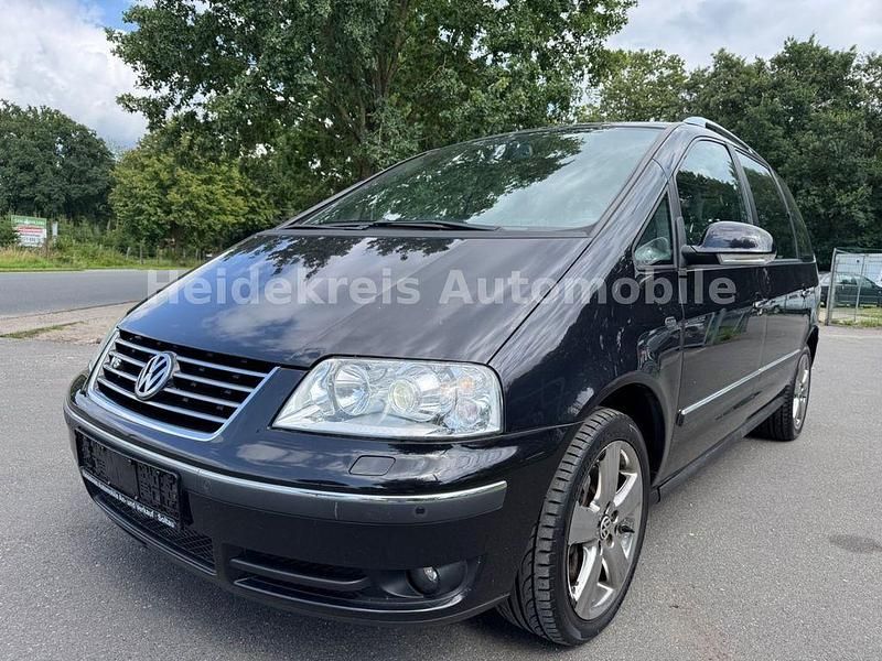 Schwarz Gebraucht 2009 VW Sharan Exclusive Van / Kleinbus | 8.900 € - Bild 1/4