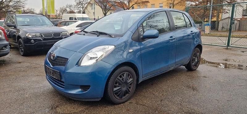 Blau Gebraucht 2007 Toyota Yaris Sol Limousine | 1.700 € (Guter Preis) - Bild 1/4