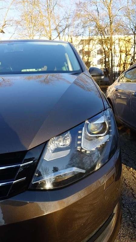 Gebraucht VW Sharan Match 140 PS (102 kW) 2013 Van / Kleinbus